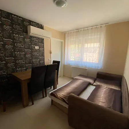 Kohl Wellness Appartement *