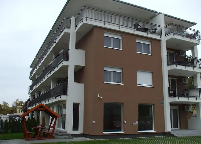 Apartment Kohl Wellness Siófok